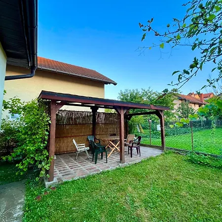 Apartamento And Macva -